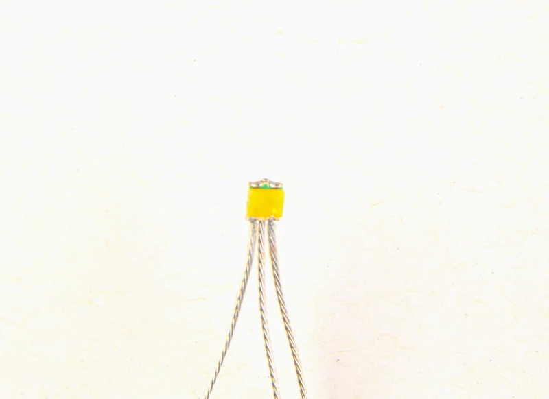 3 St. DUO SMD Led 0605 rot / warmweiß bedrahtet