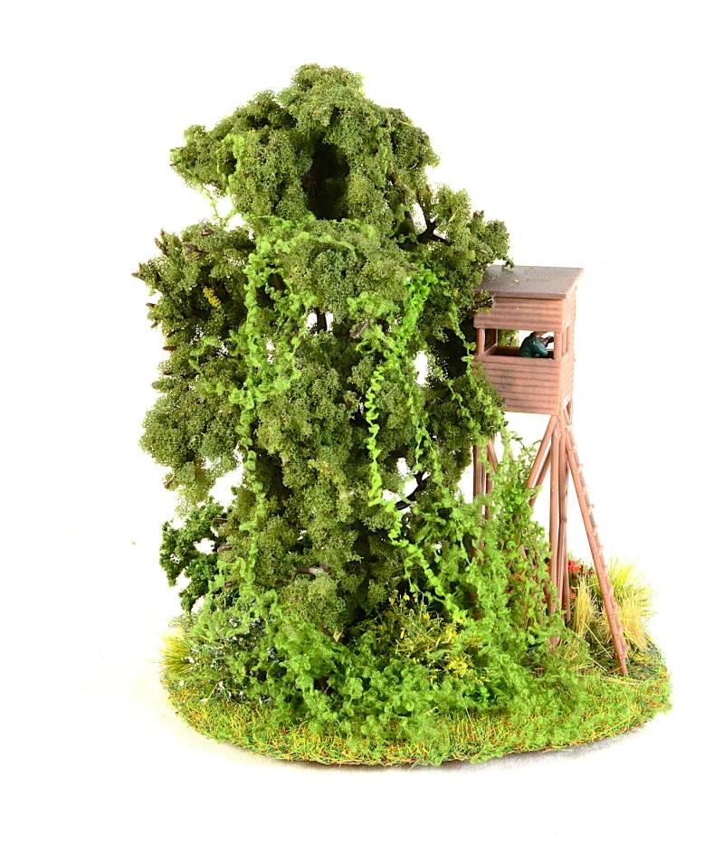 Feldinsel Hochsitz (Laubbaum)