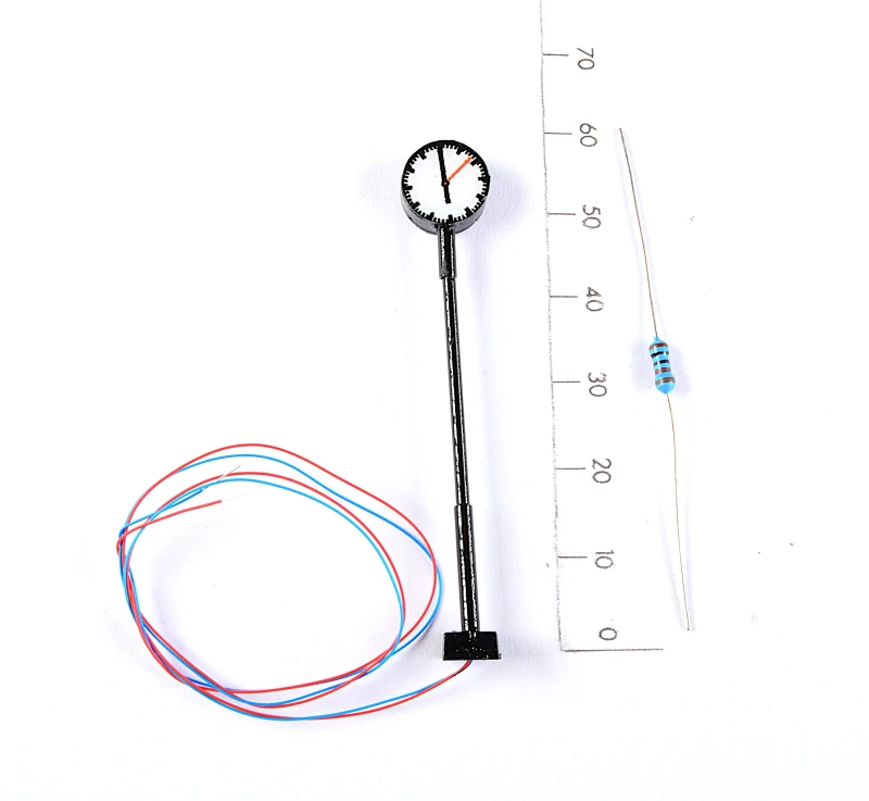LED-Bahnhofsuhr beleuchtet H0