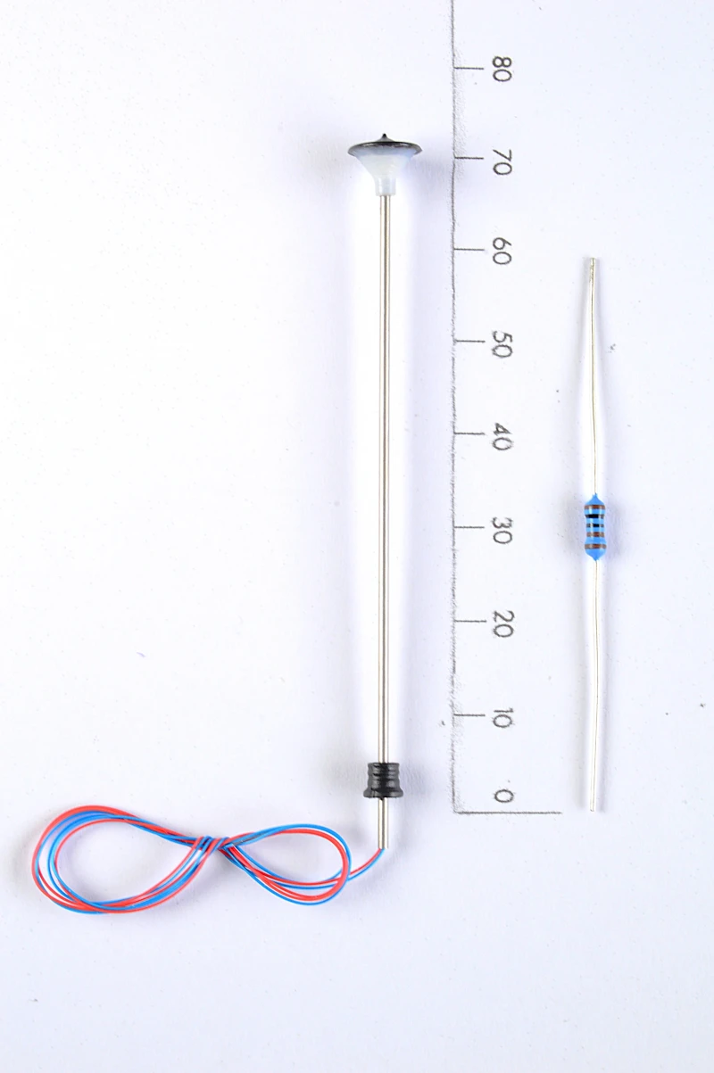 LED-Strassenlaterne klein H0