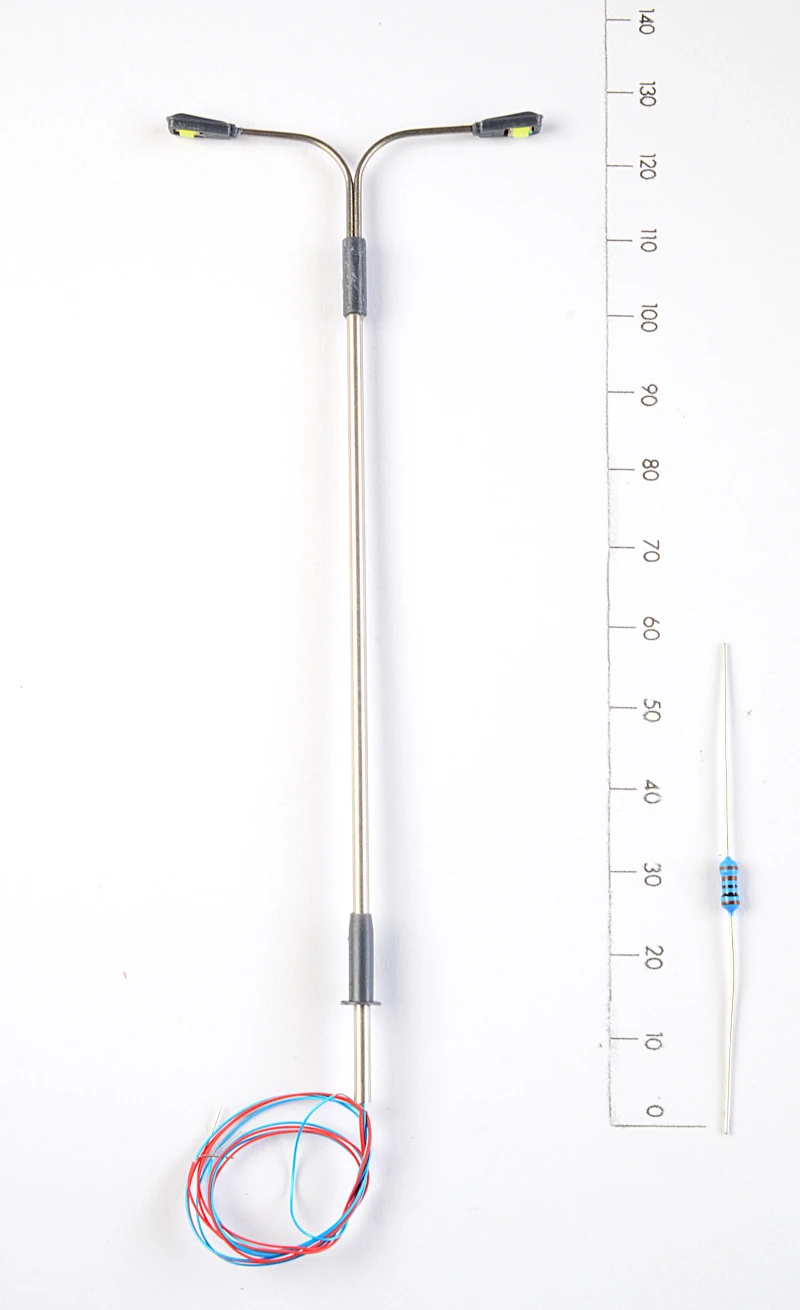 LED-Peitschenleuchte 2-flammig , H0