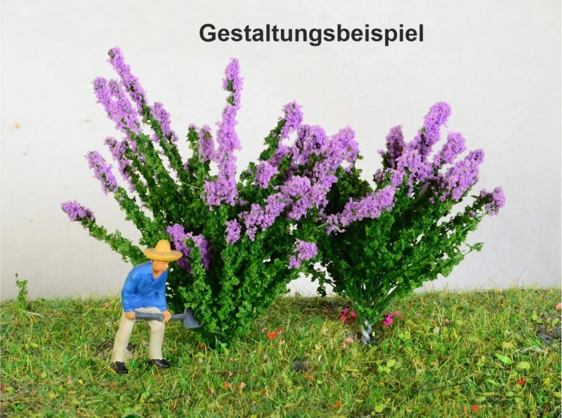 2 blühende Sträucher verschiedene Farben