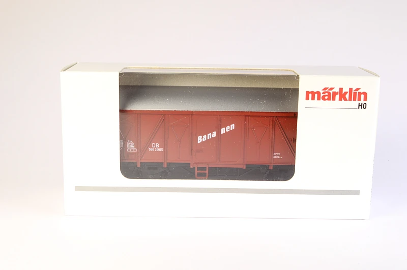 Märklin H0 00755 /  Set mit 24 Güterwagen im Display