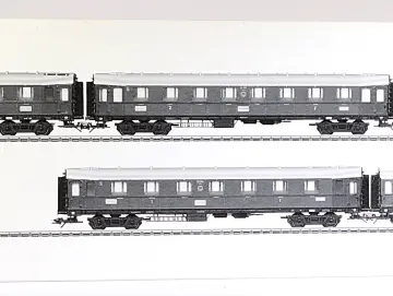 Märklin H0 42229  Reisezugwagen-Set " HAPAG"