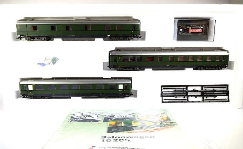 Märklin H0 Salonwagen-Set " 50J. Parlament. Rat BRD"