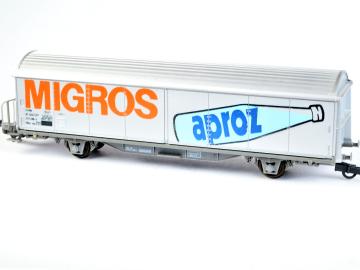 Roco ged. Güterwagen " Migros"